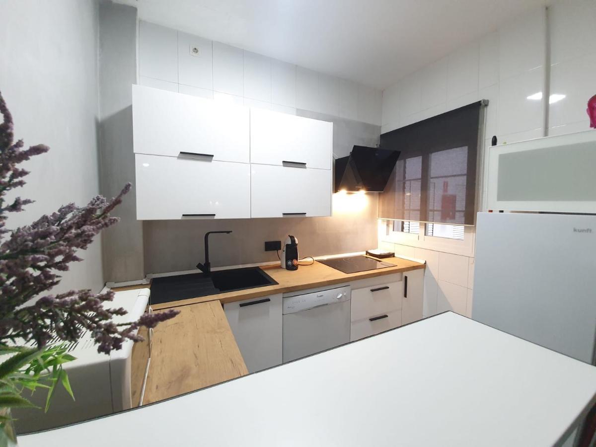 מאלגה Apartamentos Alamos מראה חיצוני תמונה