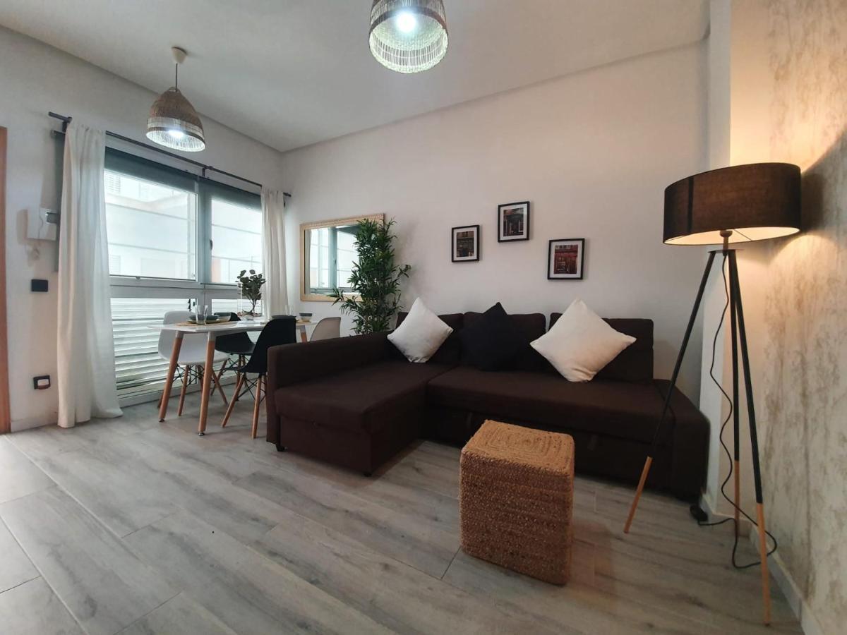 מאלגה Apartamentos Alamos מראה חיצוני תמונה
